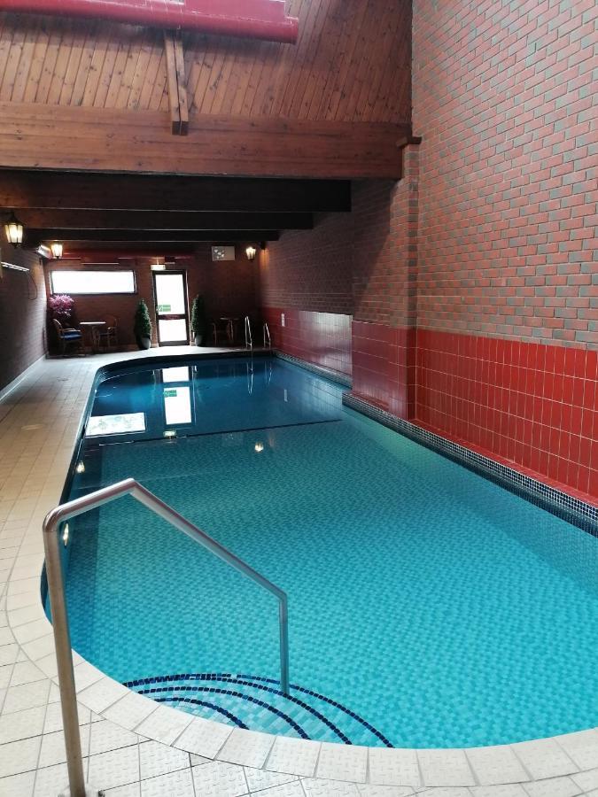 ליים ריג'יס The Royal Lion Hotel מראה חיצוני תמונה